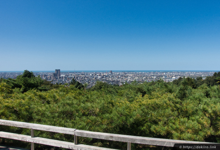 卯辰山「望湖台」からの眺め